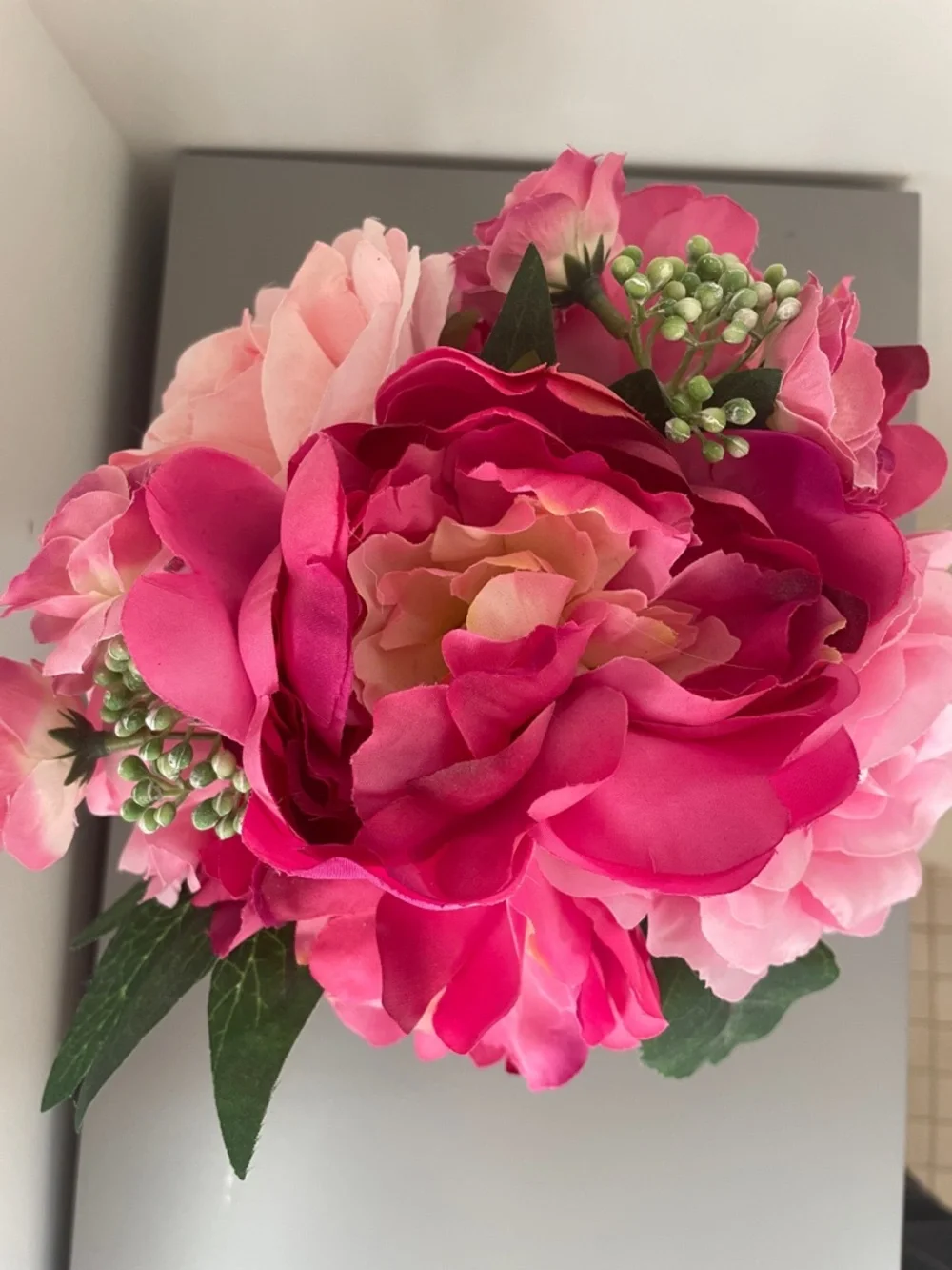 Pink Artificial Rose Bouquet in Clear Square Vase